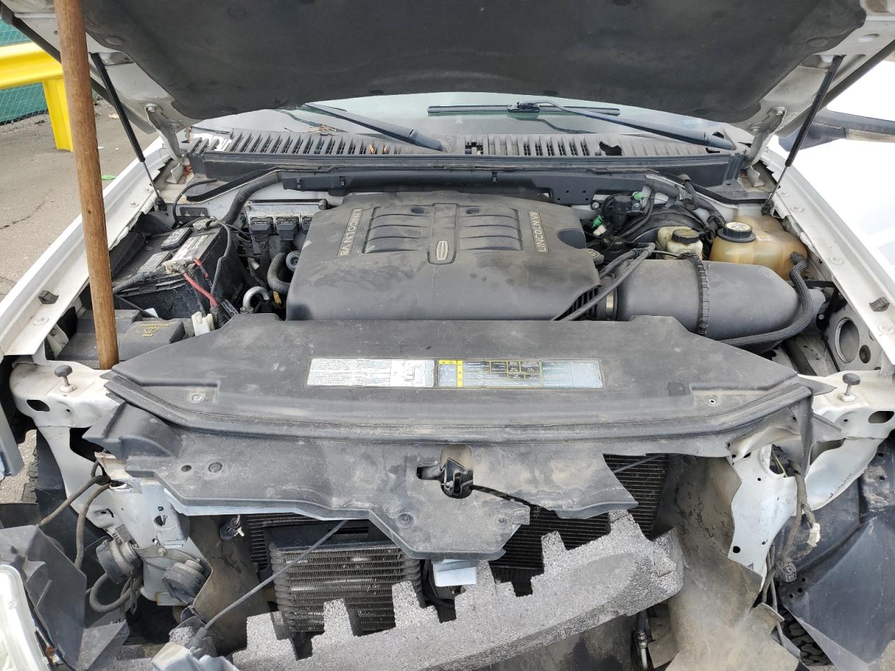 2003 Lincoln Navigator VIN: 5LMFU28R83LJ13770 Lot: 54692705