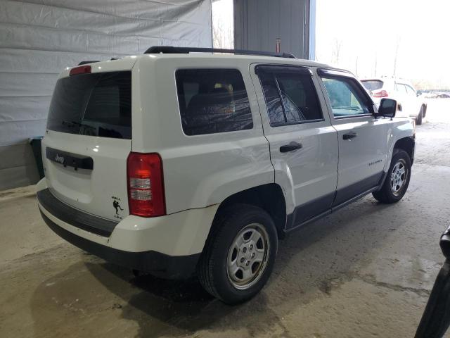  JEEP PATRIOT 2016 Белы