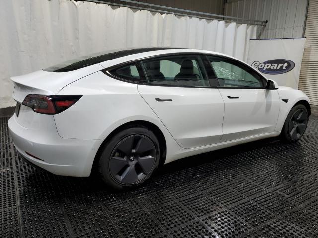  TESLA MODEL 3 2022 Белы