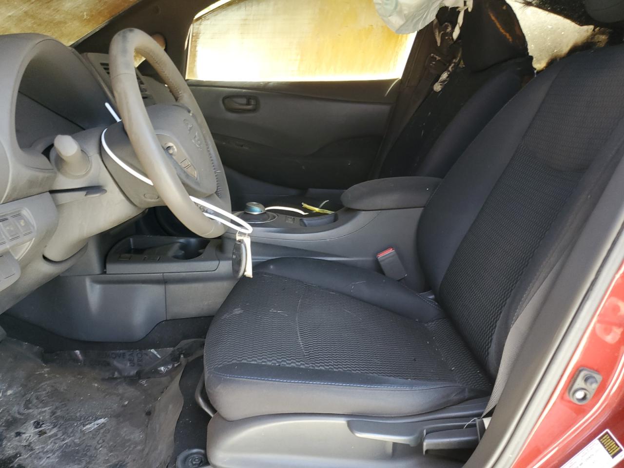 2015 Nissan Leaf S VIN: 1N4AZ0CP5FC308085 Lot: 53683985
