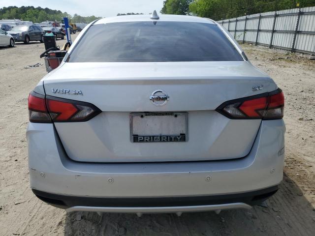  NISSAN VERSA 2021 Silver