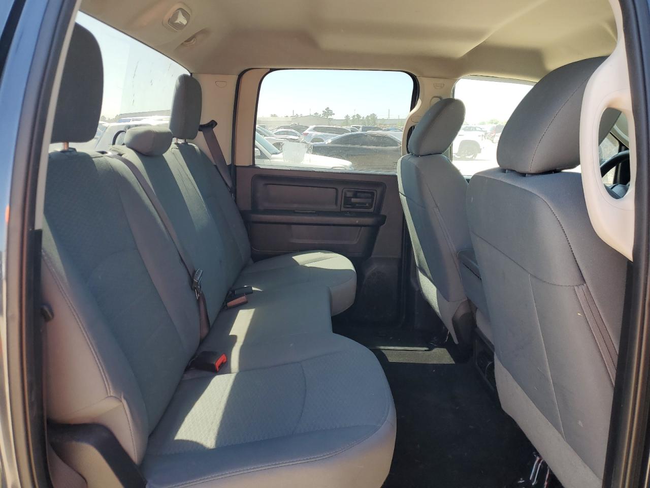 2016 Ram 1500 St VIN: 1C6RR7KMXGS162477 Lot: 51998635