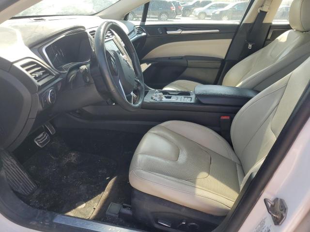 Sedans FORD FUSION 2017 Biały