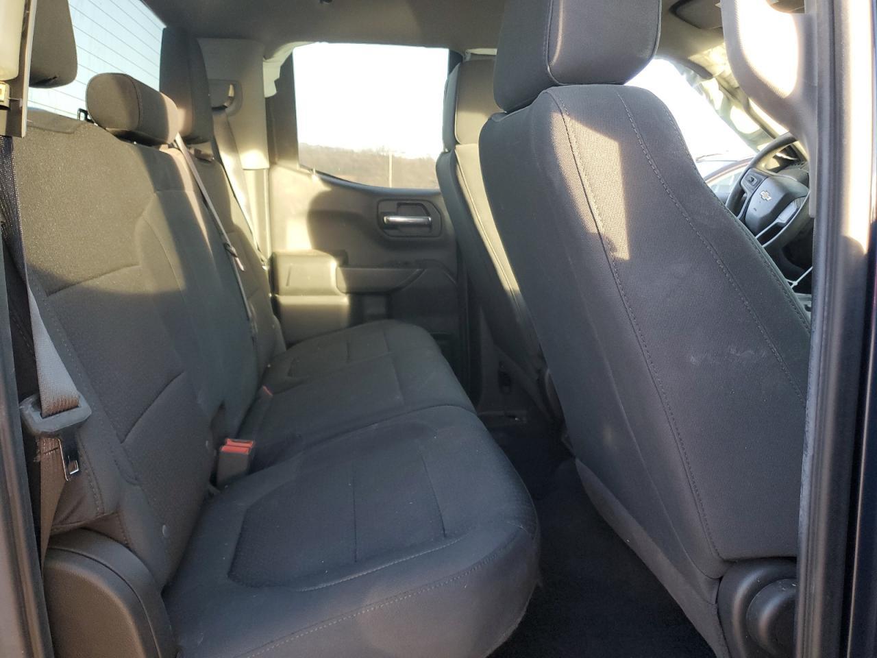 2020 Chevrolet Silverado C1500 Custom VIN: 1GCRWBEH7LZ33693X Lot: 52101245