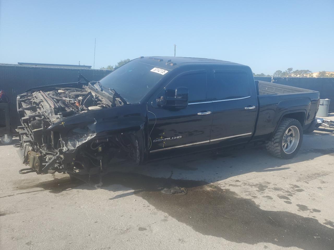2015 Gmc Sierra K2500 Denali for Sale in Orlando, FL - Front End