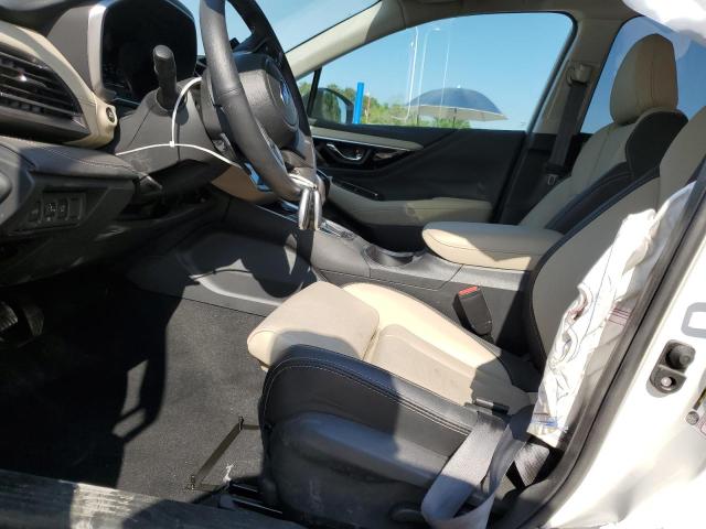  SUBARU OUTBACK 2024 White