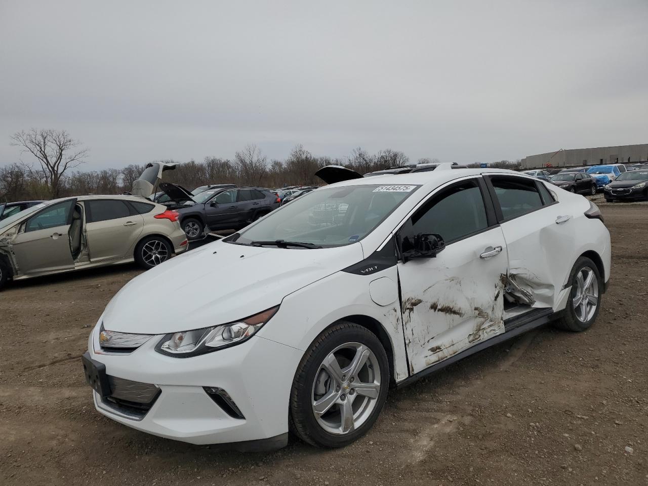 2017 Chevrolet Volt Lt for Sale in Des Moines, IA - Side