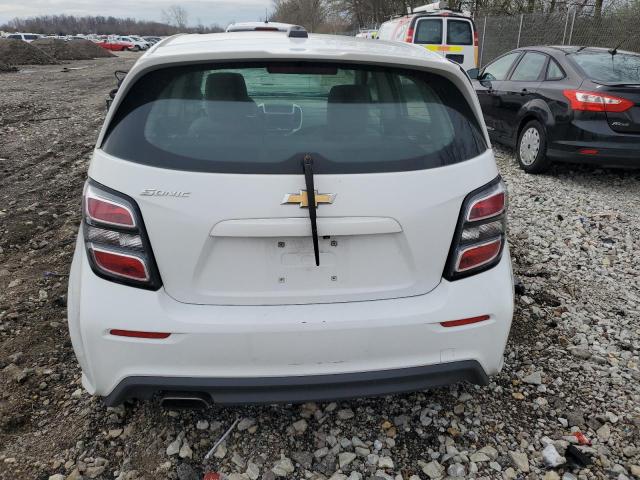  CHEVROLET SONIC 2017 Белы