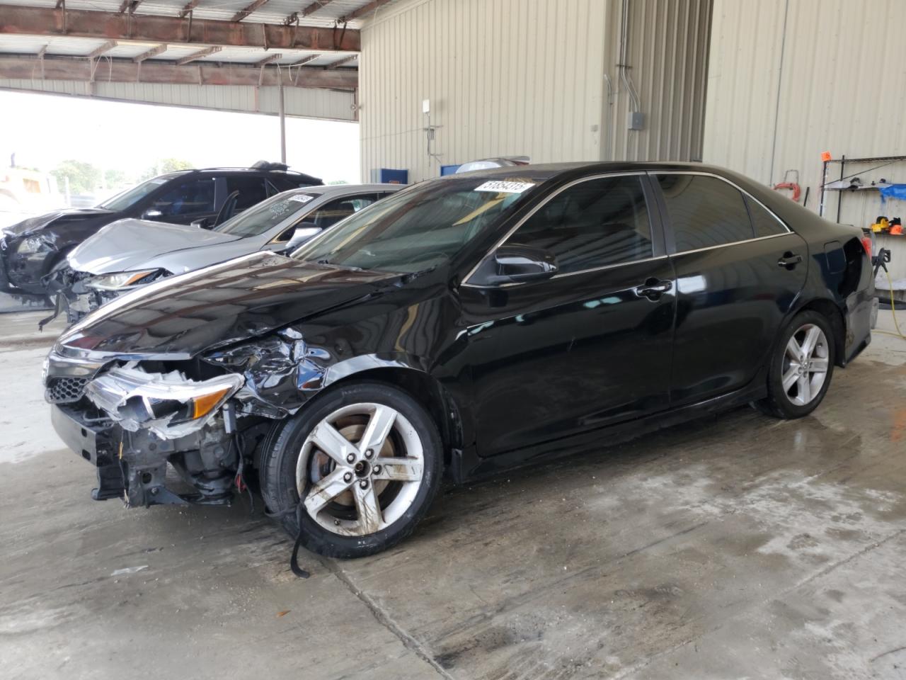 2013 Toyota Camry L იყიდება Homestead-ში, FL - Front End