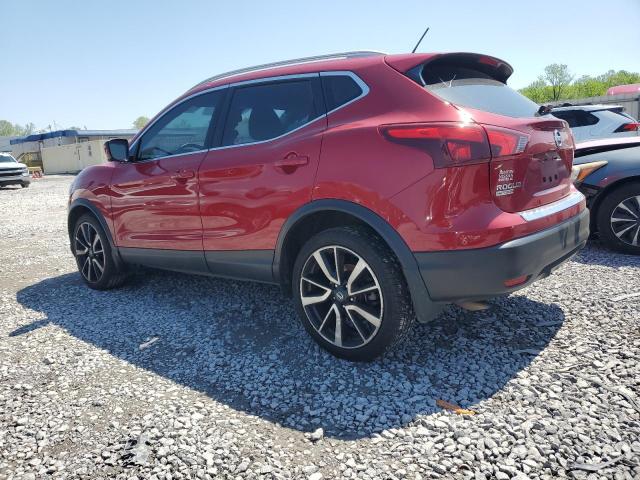  NISSAN ROGUE 2018 Czerwony