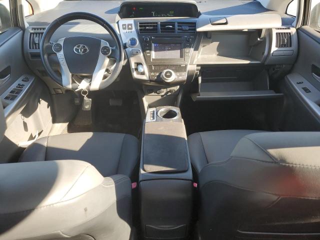  TOYOTA PRIUS 2014 Серебристый