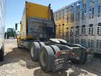 2006 Freightliner Columbia Semi Truck na sprzedaż w Sikeston, MO - All Over