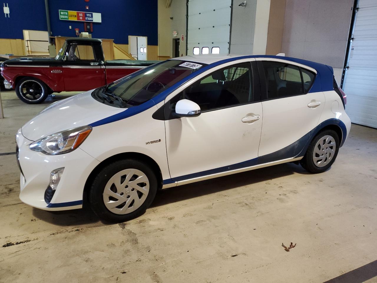 Exeter, RI에서 판매 중인 2016 Toyota Prius C - Normal Wear