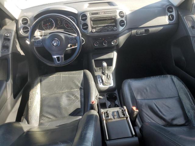 Паркетники VOLKSWAGEN TIGUAN 2013 Чорний