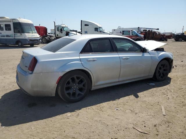  CHRYSLER 300 2022 Srebrny