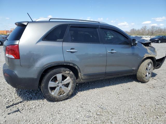  KIA SORENTO 2012 Srebrny