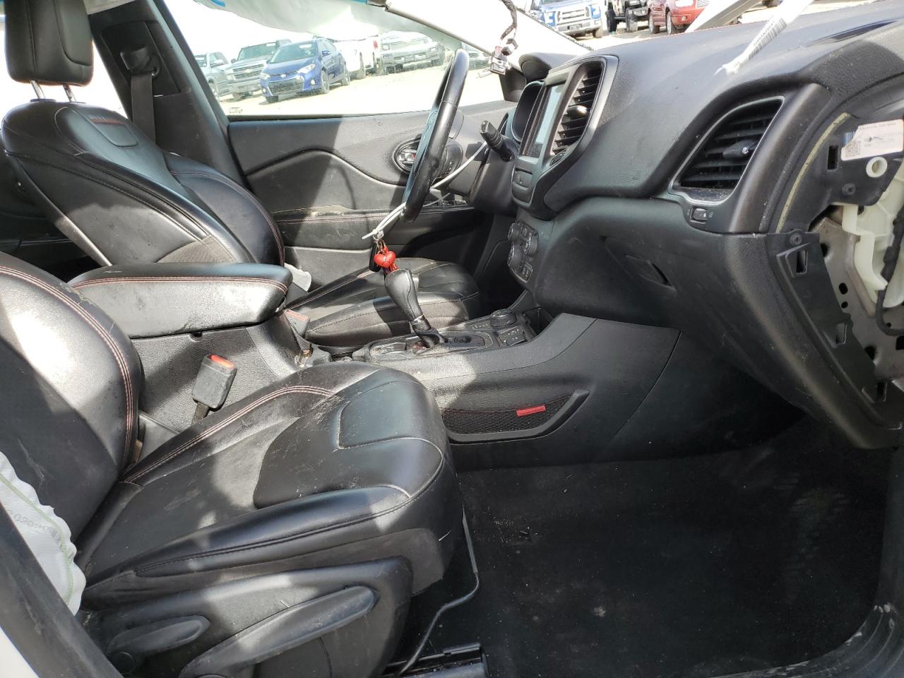 2019 Jeep Cherokee Trailhawk VIN: 1C4PJMBX6KD391051 Lot: 52391435