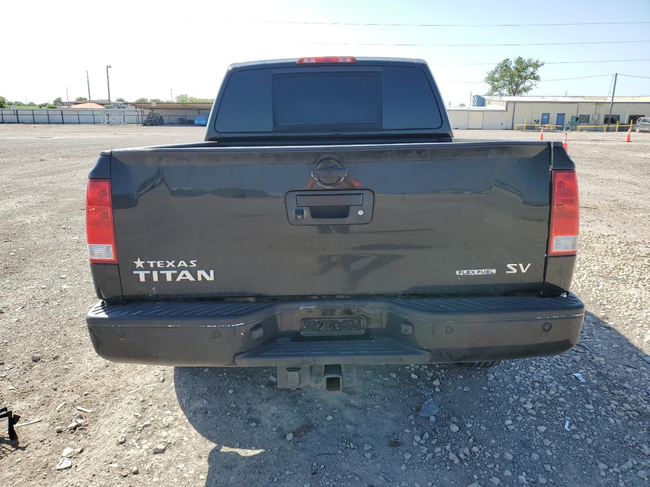 2015 Nissan Titan S VIN: 1N6BA0ED0FN506115 Lot: 52190365