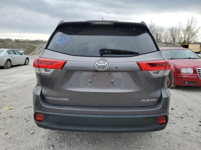  TOYOTA HIGHLANDER 2017 Szary