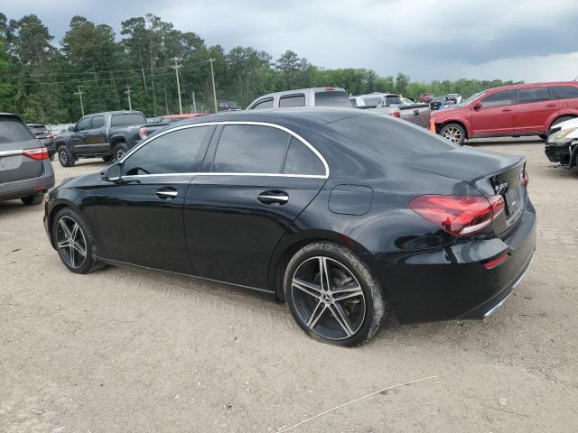  MERCEDES-BENZ A-CLASS 2022 Чорний