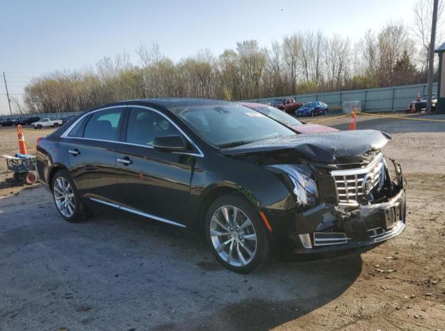 Седани CADILLAC XTS 2015 Чорний