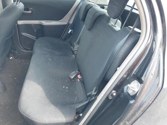 2007 TOYOTA YARIS TR