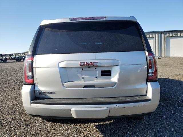  GMC YUKON 2015 Srebrny