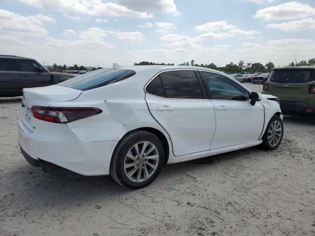  TOYOTA CAMRY 2022 Biały