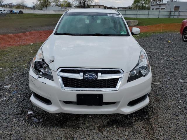 SUBARU LEGACY 2013 Biały