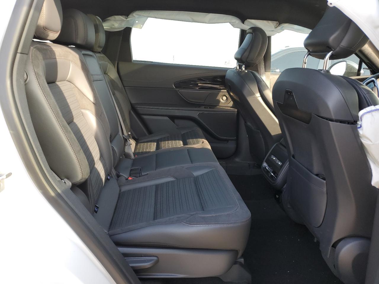 2024 Lincoln Nautilus Reserve VIN: 5LMPJ8K43RJ794700 Lot: 54212845
