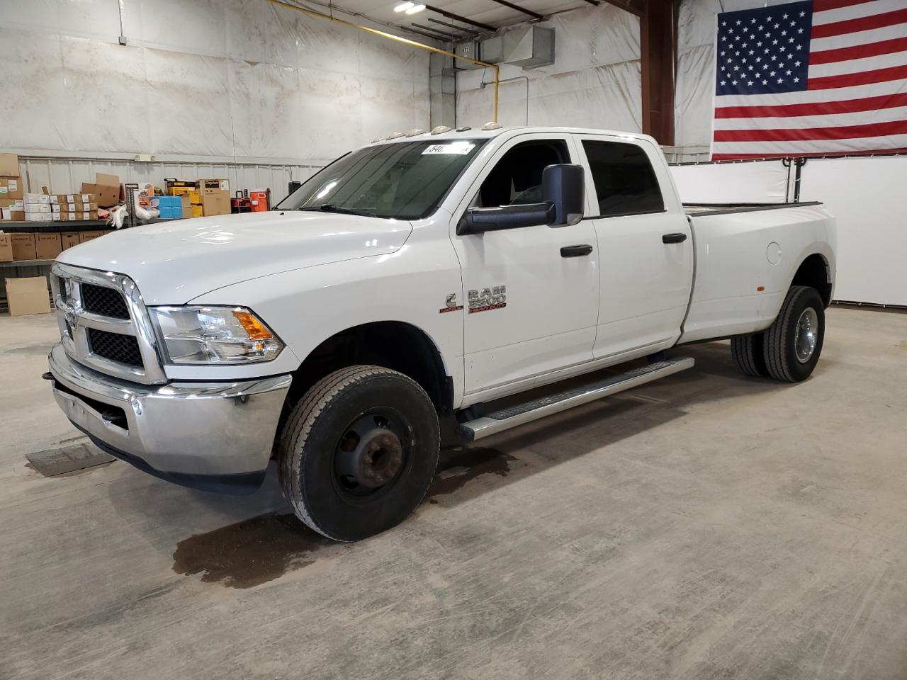 2016 Ram 3500 St for Sale in Milwaukee, WI - Burn - Interior