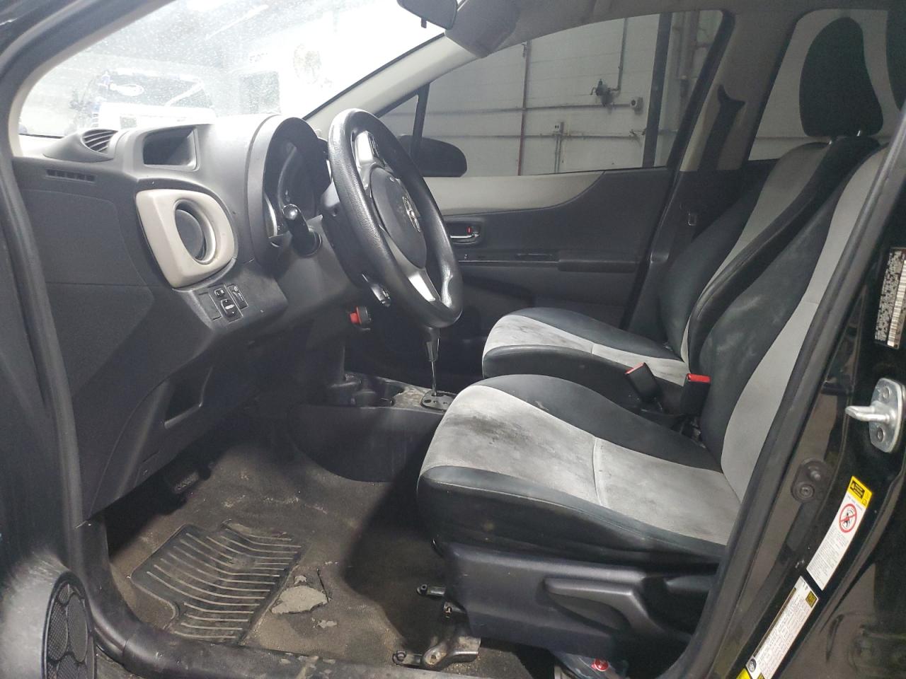 2014 Toyota Yaris VIN: JTDKTUD30ED575744 Lot: 53703135