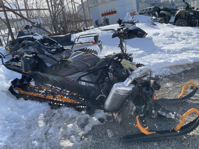 2024 SKIDOO SUMMIT X 8  