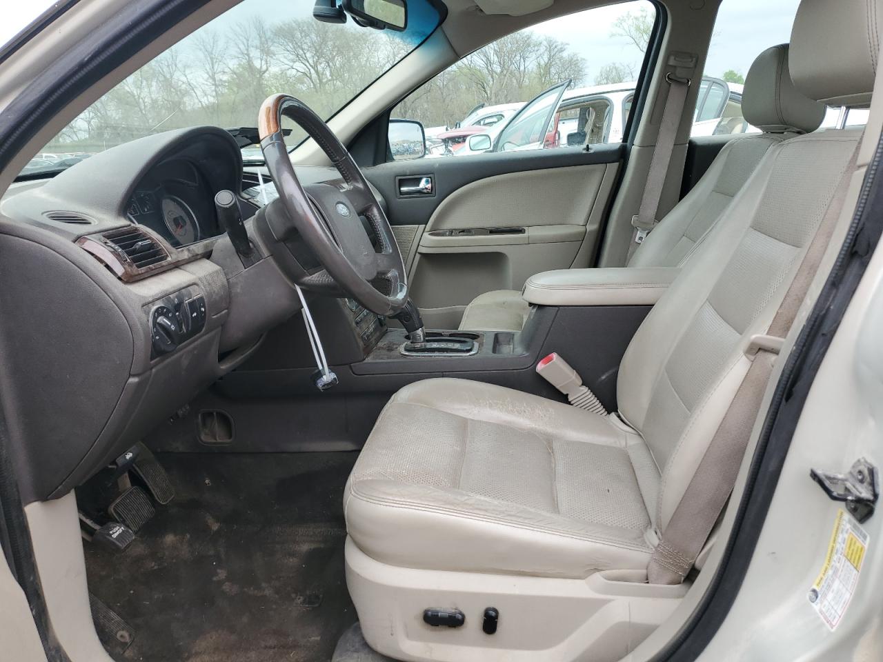 2008 Ford Taurus Limited VIN: 1FAHP25W98G114613 Lot: 54730855