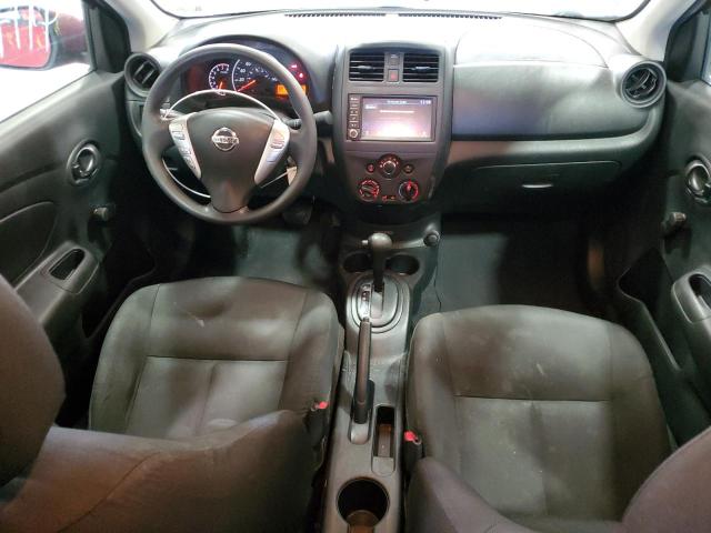  NISSAN VERSA 2019 Червоний