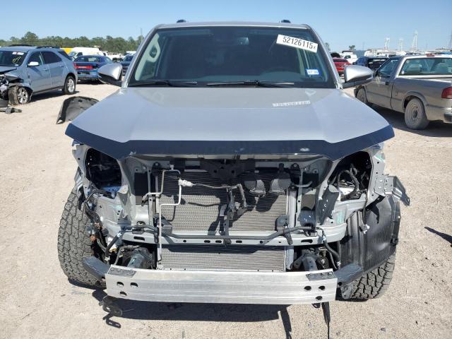  TOYOTA 4RUNNER 2024 Серебристый