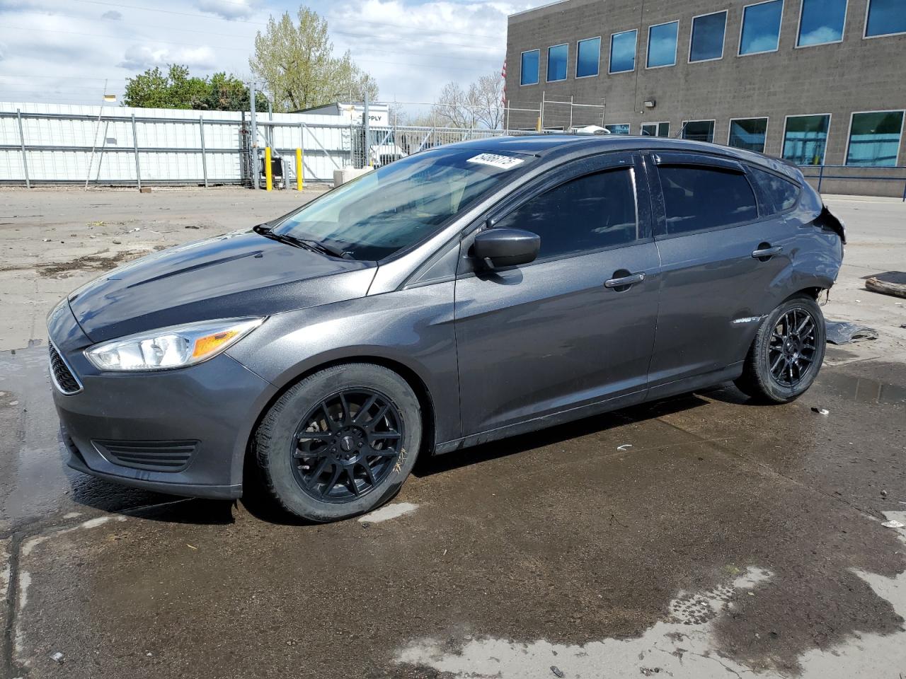 2018 Ford Focus Se for Sale in Littleton, CO - Rear End