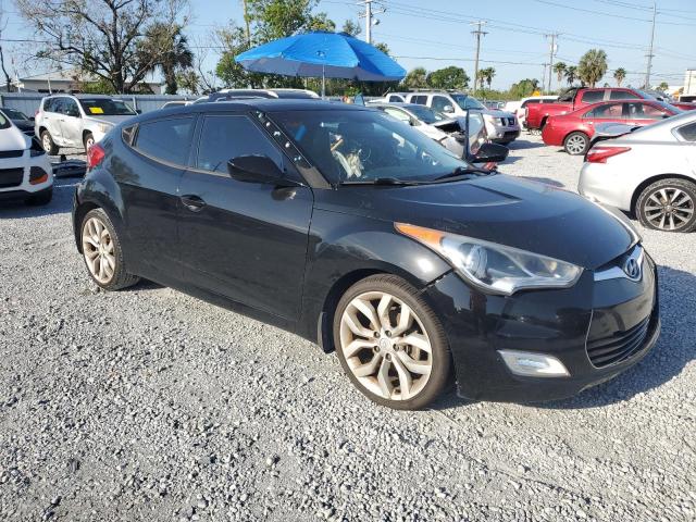  HYUNDAI VELOSTER 2013 Чорний