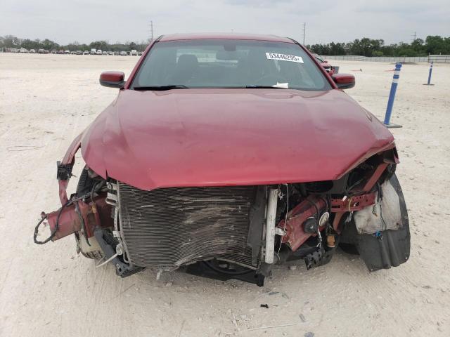 Седани FORD TAURUS 2016 Червоний