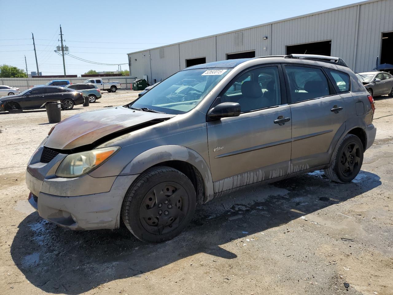 2003 Pontiac Vibe للبيع في Jacksonville، FL - Front End
