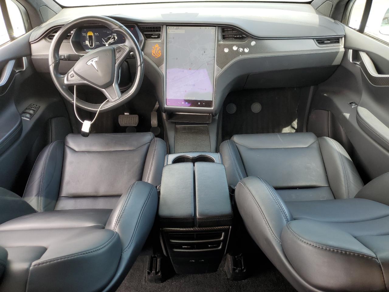 2018 Tesla Model X VIN: 5YJXCAE29JF136278 Lot: 53055205