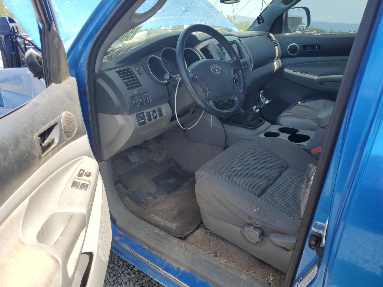 2005 Toyota Tacoma Access Cab VIN: 5TEUU42N25Z043073 Lot: 54046105