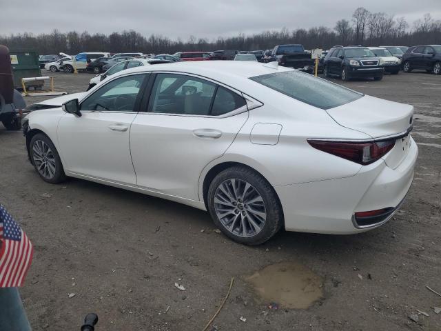 LEXUS ES250 2021 Белый