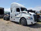 2020 Freightliner Cascadia 126 Semi Truck for Sale in Martinez, CA - Side