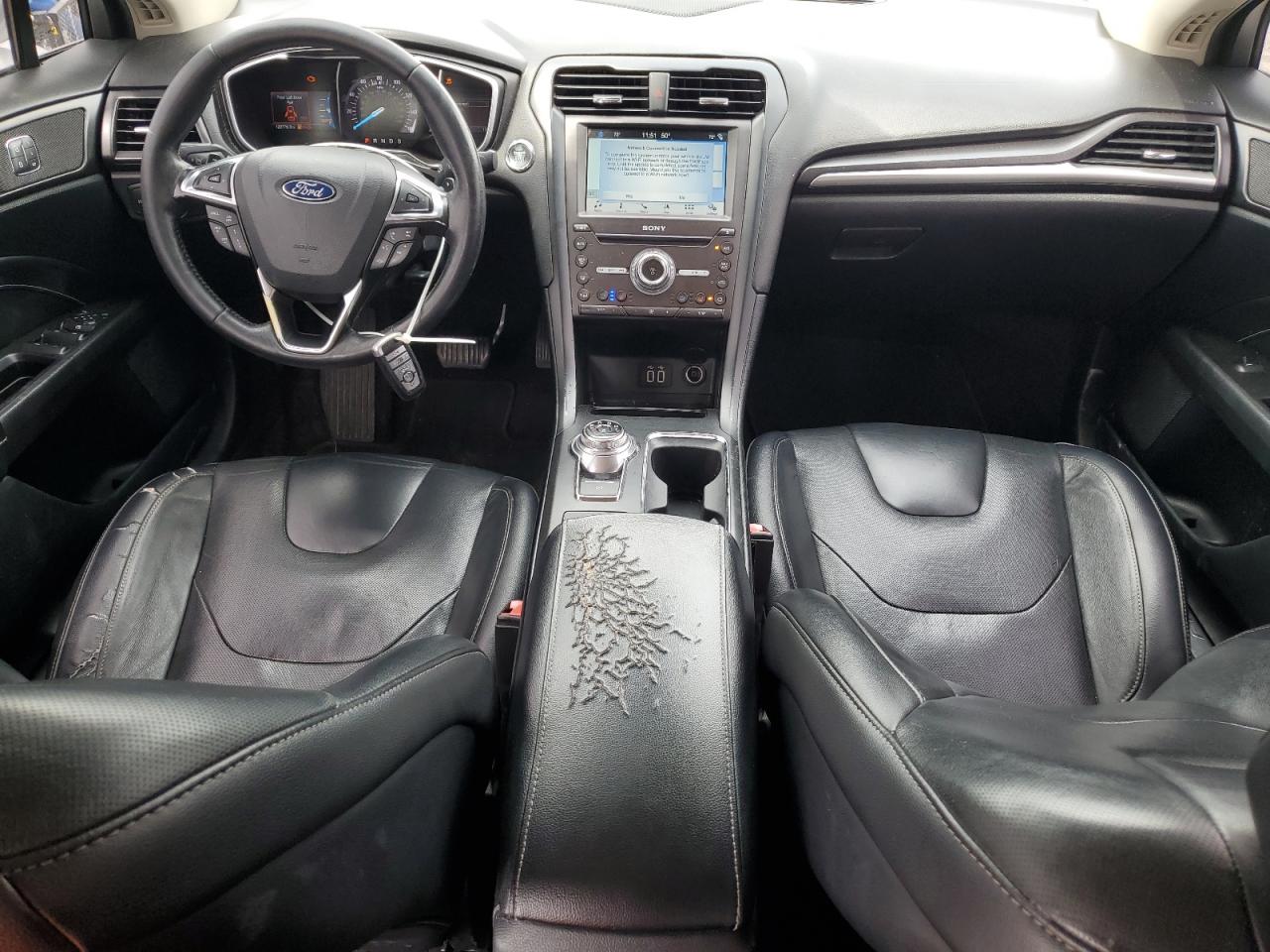 2019 Ford Fusion Titanium VIN: 3FA6P0D99KR105398 Lot: 54786845