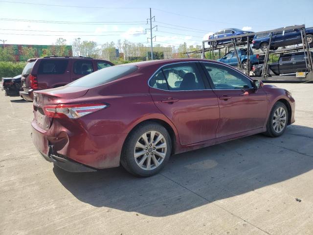  TOYOTA CAMRY 2018 Czerwony