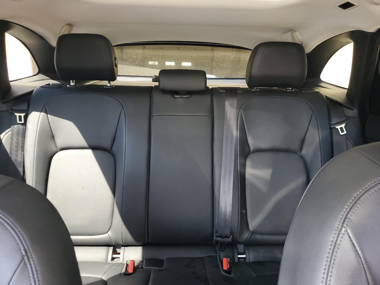 2018 Jaguar F-Pace Premium VIN: SADCJ2GX2JA236772 Lot: 53694155