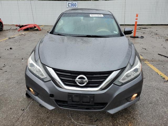 Седаны NISSAN ALTIMA 2016 Серый