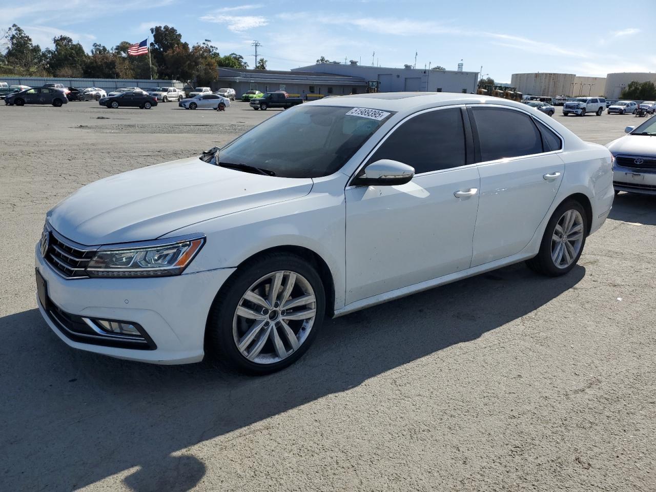 2018 VOLKSWAGEN PASSAT