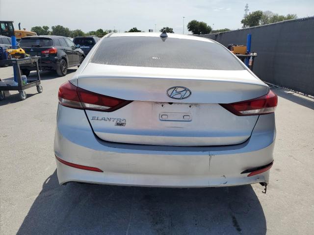  HYUNDAI ELANTRA 2018 Silver